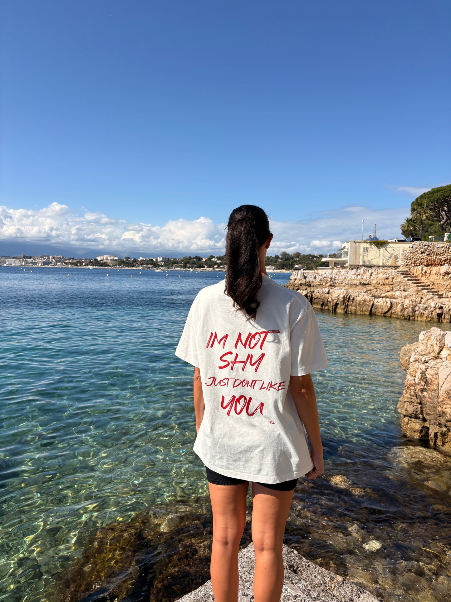 IM NOT SHY — T-SHIRT WHITE